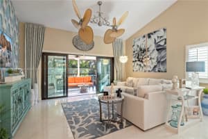 7852 Lexington Club Blvd d, Delray Beach, FL 33446, Sold 04/12/24