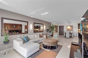 2301 Collins Ave 1006 Miami Beach, FL 33139 - MLS#A11503547