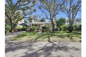 7515 SW 52nd Ct, Miami, FL 33143, Sold 01/22/24