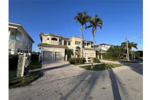 2651 NE 48th St, Lighthouse Point, FL 33064, Sold 04/23/24
