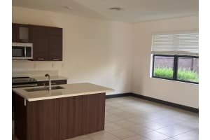 15680 NW 91st Ct, Miami Lakes, FL 33018, Sold 04/24/24