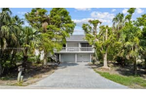 1077 S Yachtsman Dr, Sanibel, FL 33957, Sold 03/27/24
