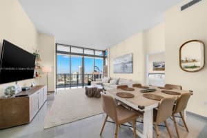 68 SE 6th St APT 4104, Miami, FL 33131, Sold 05/03/24