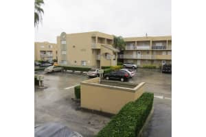2620 W 76th St APT 201, Hialeah, FL 33016, Sold 05/24/24