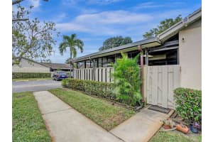 8072 Ambach Way 21 a, Hypoluxo, FL 33462, Sold 02/27/24
