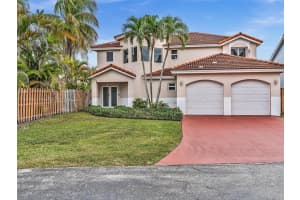 11113 SW 156th Ct, Miami, FL 33196, Sold 04/23/24