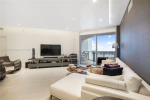 17111 Biscayne Blvd Unit 1508, Aventura, FL 33160, Sold 03/01/24