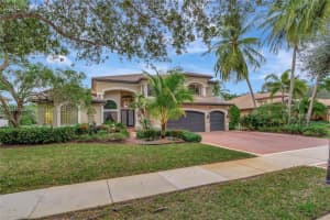 10123 S Lake Vista Cir, Davie, FL 33328, Sold 04/04/24