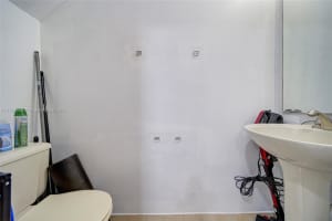 11761 SW 18th St APT 6, Miami, FL 33175, Sold 02/14/24