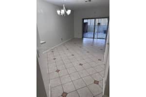 8260 NW 10th St APT 7, Miami, FL 33126, Sold 01/31/24