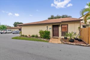 4908 Alder Dr APT C, West Palm Beach, FL 33417, Sold 02/09/24