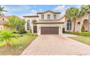 4390 SW 161st Pl, Miami, FL 33185, Sold 05/06/24