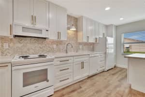 5416 Janice Ln #5416, West Palm Beach, FL 33417, Sold 04/30/24