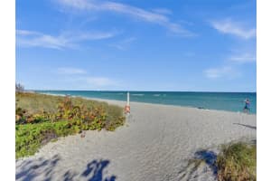 9140 Collins Ave h, Surfside, FL 33154, Sold 04/08/25