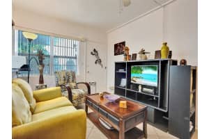 9140 Collins Ave h, Surfside, FL 33154, Sold 04/08/25