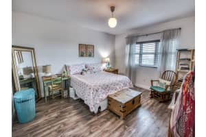 15051 Royal Oaks Ln APT 1002, North Miami, FL 33181, Sold 05/06/24