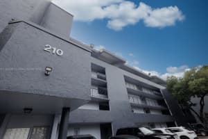 210 Fontainebleau Blvd APT 411, Miami, FL 33172, Sold 05/23/24