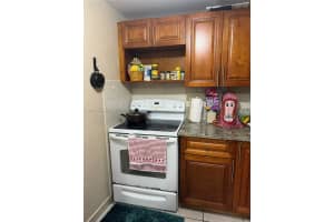 666 W 81st St APT 311, Hialeah, FL 33014, Sold 02/08/24