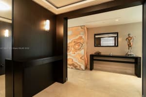1331 Brickell Bay Dr APT 3511, Miami, FL 33131, Sold 04/05/24