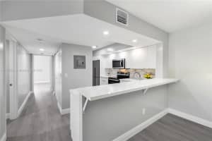 18840 NW 57th Ave APT 201, Hialeah, FL 33015, Sold 02/06/24