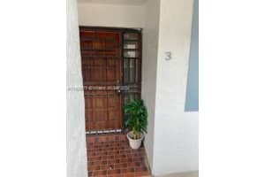 11861 SW 18th St Apt 3-29, Miami, FL 33175, Sold 06/14/24