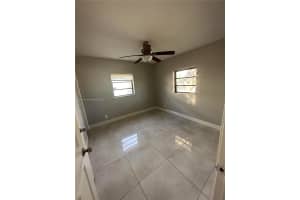 906 SW 3rd Ct, Delray Beach, FL 33444, Sold 10/04/24