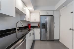 4001 S Ocean Dr #8f, Hollywood, FL 33019, Sold 04/08/24