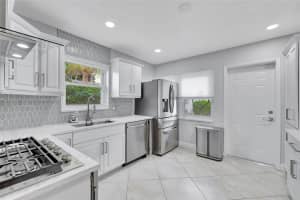900 S Rio Vista Blvd, Fort Lauderdale, FL 33316, Sold 02/23/24