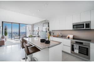 88 SW 7th St Apt 3206, Miami, FL 33130, Sold 03/15/24