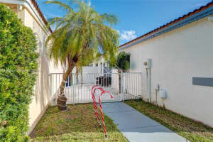 17333 SW 142nd Ct, Miami, FL 33177, Sold 02/06/24