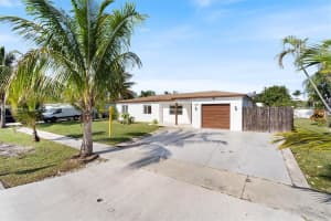 11126 Delta Cir, Boca Raton, FL 33428, Sold 05/17/24