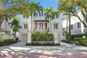 3518 Bayshore Villas Dr, Miami, FL 33133, Sold 03/15/24