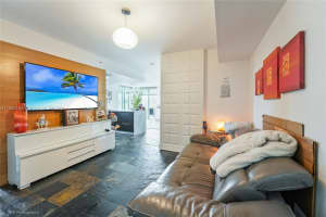 16590 NE 26th Ave APT 402, North Miami Beach, FL 33160, Sold 06/19/24