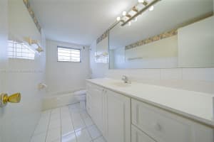 220 NW 87th Ave APT K208, Miami, FL 33172, Sold 02/23/24