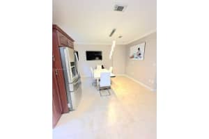 6900 NW 179th St Apt 113-1, Hialeah, FL 33015, Sold 03/14/24
