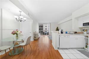 5077 NW 7th St APT 810, Miami, FL 33126, Sold 03/28/24