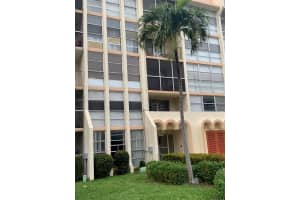 801 Three Islands Boulevard APT 315, Hallandale Beach, FL 33009, Sold 02/01/24