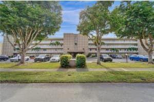 414 SE 10th St APT 105, Dania Beach, FL 33004, Sold 03/04/24