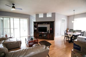 725 SE 28th Ln, Homestead, FL 33033, Sold 10/30/24