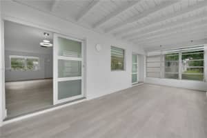 141 NW 27th St, Pompano Beach, FL 33064, Sold 04/08/24