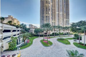 20191 E Country Club Dr APT 2104, Aventura, FL 33180, Sold 07/18/24