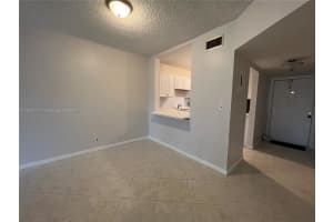5800 Margate Blvd Apt 322-3, Margate, FL 33063, Sold 08/26/24