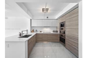 300 Sunny Isles Blvd 4 703, Sunny Isles Beach, FL 33160, Sold 02/29/24