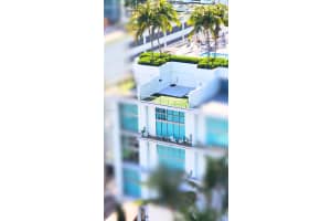 90 SW 3rd St, Miami, FL 33130, Sold 07/12/24