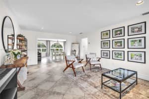 18100 NW 83rd Ave, Hialeah, FL 33015, Sold 04/08/24