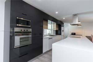 611 NW 76th Terrace, Plantation, FL 33324, Sold 06/13/24