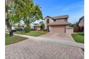 5772 SW 88th Terrace, Cooper City, FL 33328, Sold 05/30/24