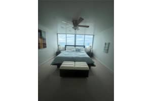 7135 Collins Ave APT 1726, Miami Beach, FL 33141, Sold 03/18/24