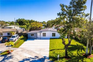 18511 NW 84th Ave, Hialeah, FL 33015, Sold 03/18/24