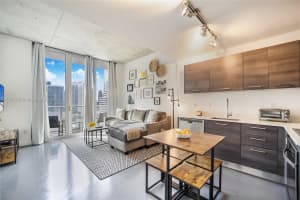 151 SE 1st St Apt 2109, Miami, FL 33131, Sold 02/08/24